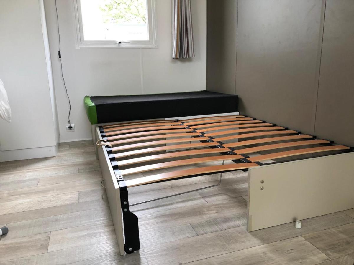 Stacaravan 98 Hotell Koudum Exteriör bild